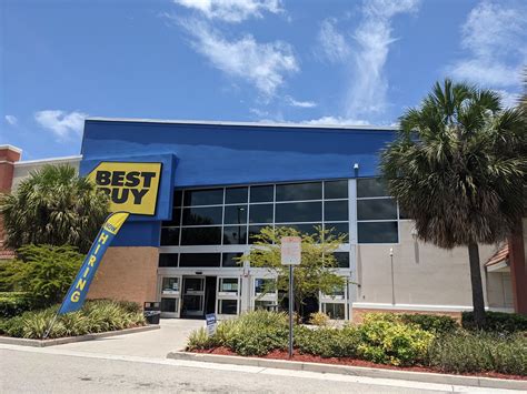 Best Buy Naples in Naples, FL.
